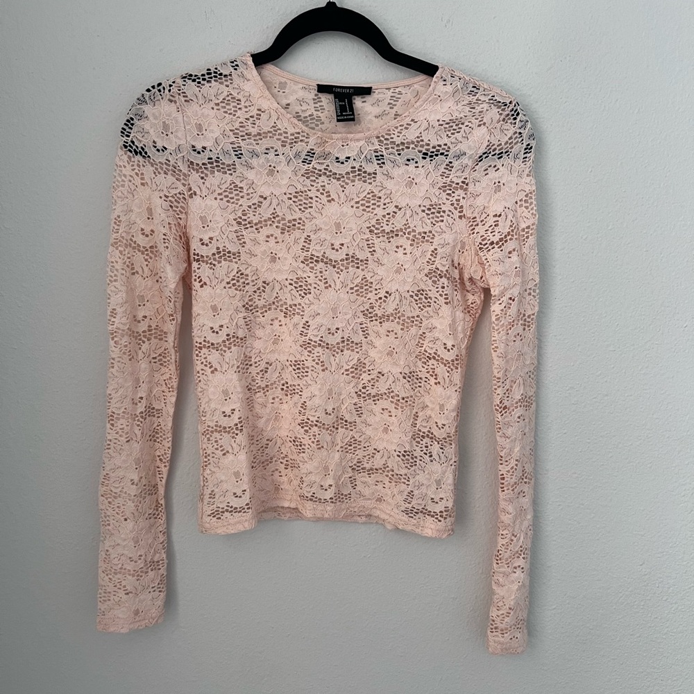 Forever 21 Peach Lace Long Sleeve Top Size Small
